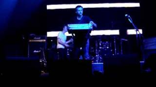 65daysofstatic - Dance dance﻿ dance (DX3) (Live @ Tele-Club)