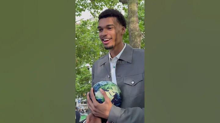 Wemby attends the Louis Vuitton Men's Spring-Summer 2025 show at Paris Fashion Week