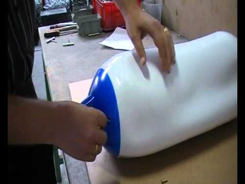Inflation Fender / Buoy Majoni-replacement valve - YouTube