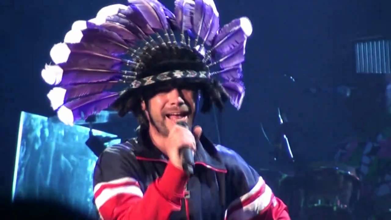 Jamiroquai Canned heat (Live in Milan 30/03/2011) HD YouTube