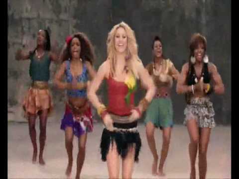 lucia gil y shakira - waka waka