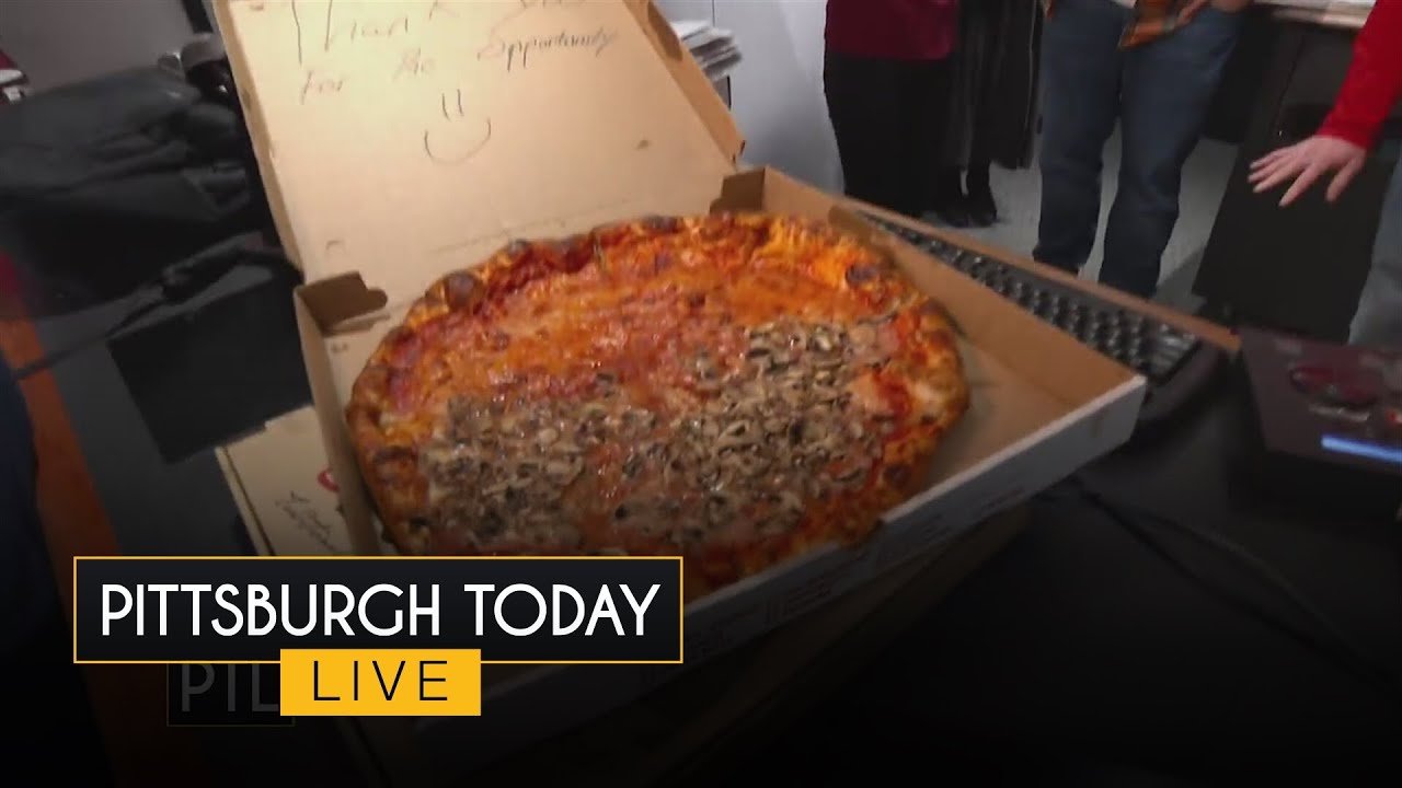 The best pizza in the 'Burgh! - YouTube