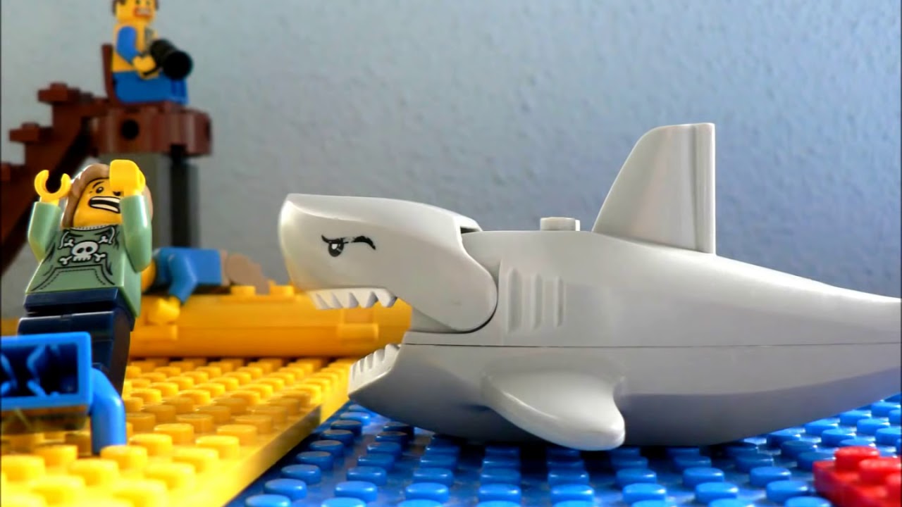 Lego shark attack - YouTube