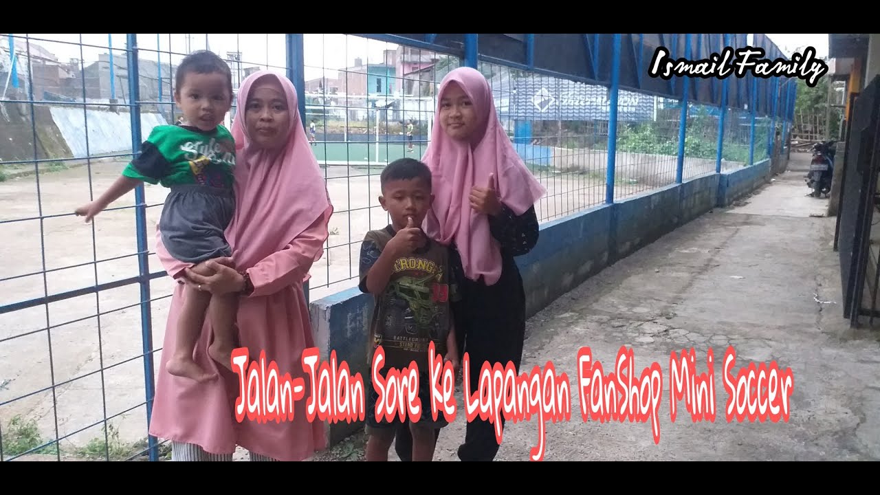 Nonton Futsal di Lapangan Mini Soccer Lapangan Futsal