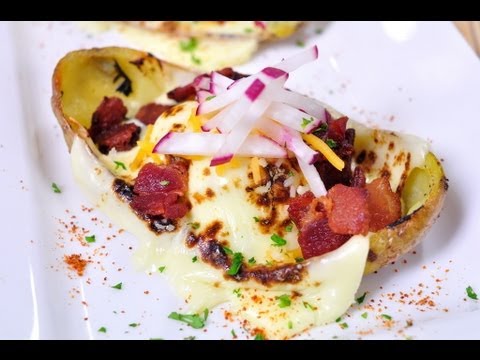 เปลือกมันฝรั่งอบกรอบกับชีสเบคอน Baked Potato Jacket