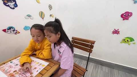 Tiếng Anh Giao Tiếp Tại Phan Thiết: Sophie and Sunny practice talking about Desserts