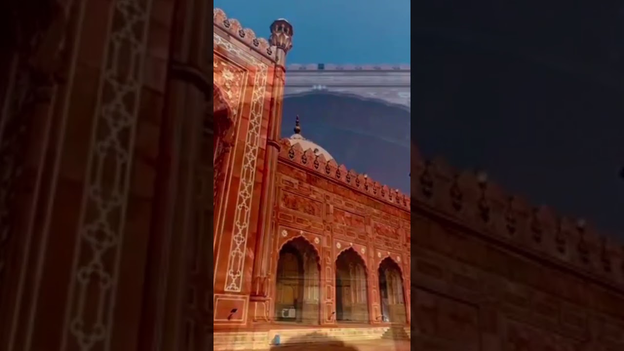 Badshahi Masjid 