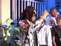 Bill Clinton Kalonji invité par Jb Mpiana chante Style Moomberg