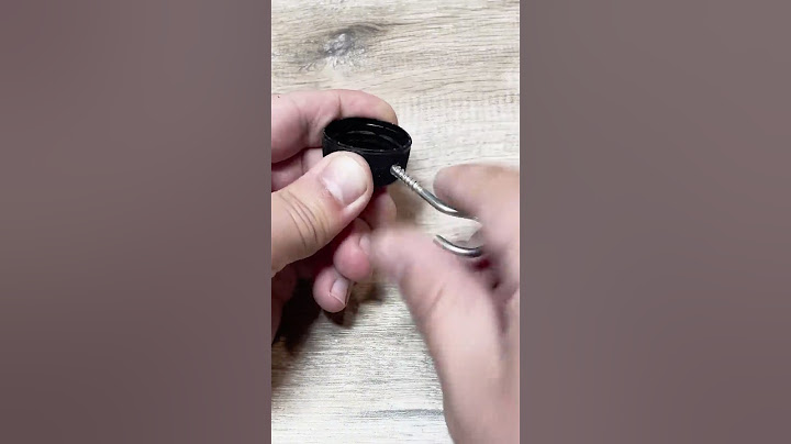 This is genius! Do-it-yourself hazelnut sheller for cleaning hazelnuts.