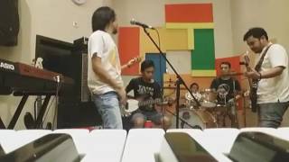 Download Lagu Lagu Urban cover by ESTADERASS MP3