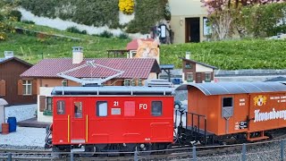 Mutzerbahn - Pi-Cat-Chu Chasing By Two Locomotives In Blonay.