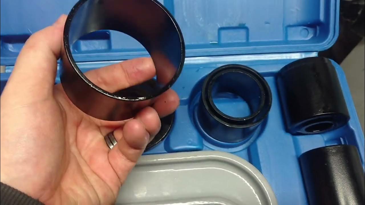 Maddox Ball 🏈 Joint 🗜️ Press vs ATP Ball 🏀 Joint Press 🗜️ YouTube