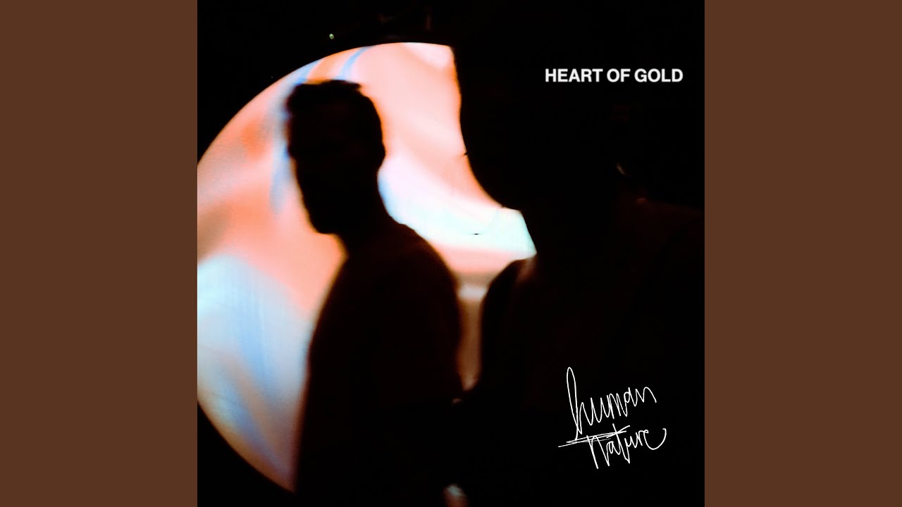 Guarda Love Me First su YouTube Guarda Love Me First su YouTube