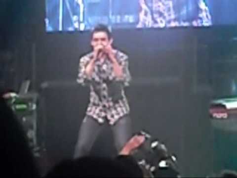 Regardez David Archuleta-Zero Gravity (Kansas City) sur YouTube Regardez David Archuleta-Zero Gravity (Kansas City) sur YouTube