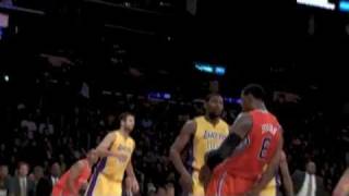 Chris Paul assist DeAndre Jordan  for the one handed alley oop Preseason