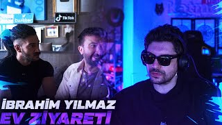 Hype İbrahi̇m Yilmaz Ev Zi̇yareti̇ Vi̇deosunu İzli̇yor Testo Taylan