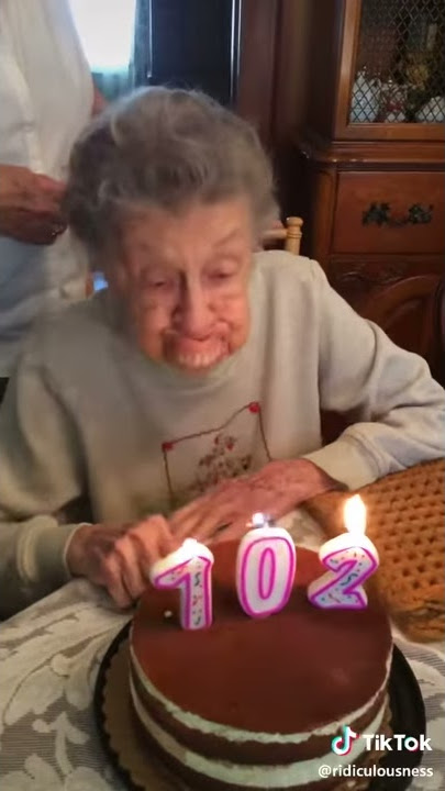 Kocak tiktok nenek nenek