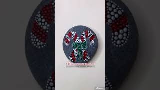 Candy cane dot art tutorial. #shorts #art #arttutorial #diy #crafts #painting #dotart #rockpainting