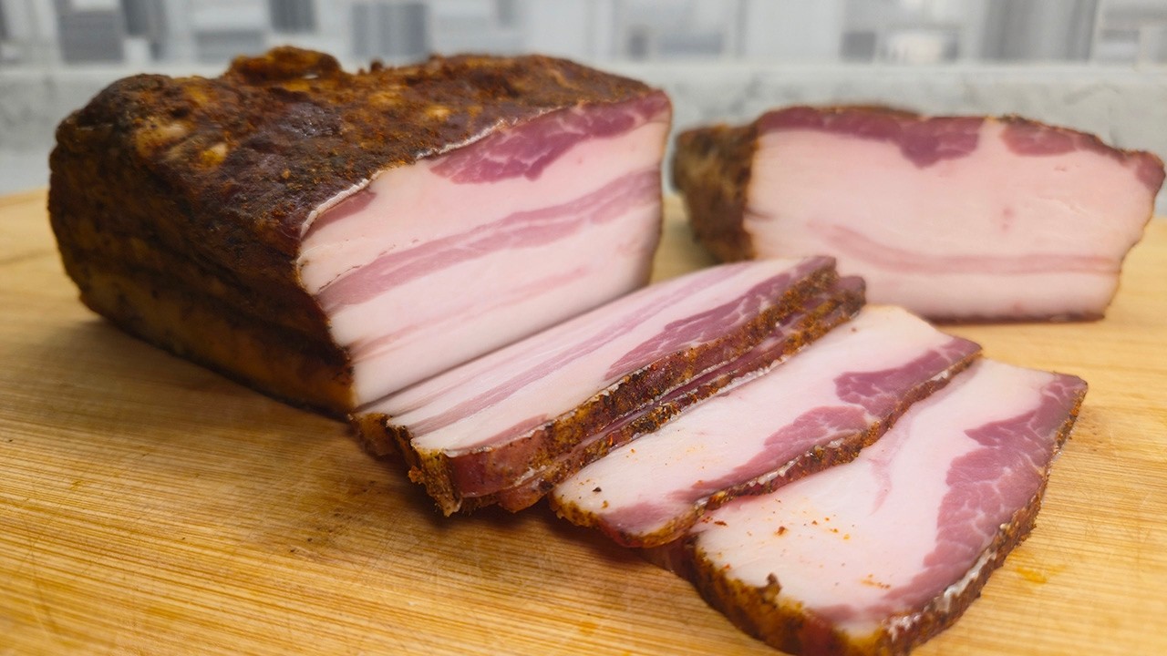 Bold Garlic & Black Pepper Bacon at Home | (Oven Method) | STEP-BY-STEP RECIPE