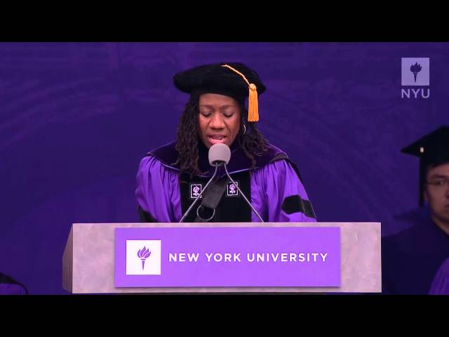 Desi Student's Patriotic Gesture On NYU Graduation Day Is Everything -  News18