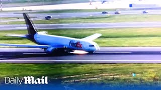 Boeing 767 plane makes emergency landing in Istanbul without front landing gear