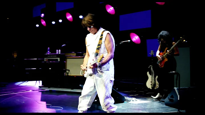 Jeff Beck and Johnny Depp - Caroline, No [Official...