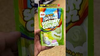 New Skittles Crazy Sours Squishy Cloudz Soft & Airy screenshot 3