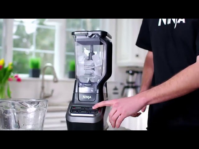 Licuadora Ninja Professional Blender 1000 CO610B 2.1 L negra con vaso de  plástico 120V