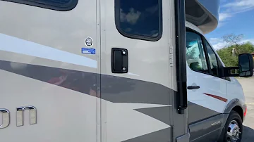 2017 Winnebago Navion 24J