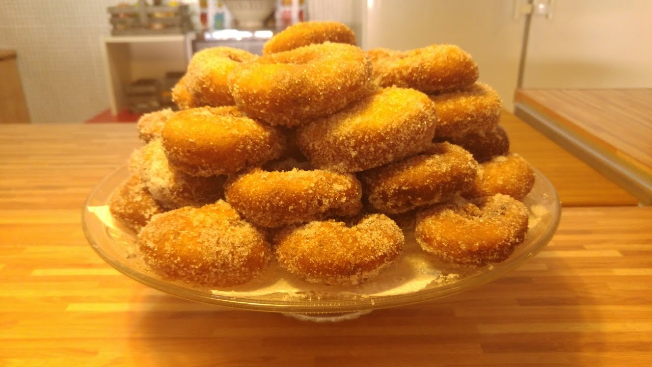 PROGRAMA 39: ROSQUILLAS DE HUEVO/ SWEET FRIED OF EGG/CIAMBELLE ALL`UOVO/ BEIGNETS AUX OEUFS