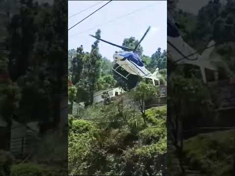 Kedarnath Yatra Ke Dauraan Live Helicopter Crash Kedarnath LIVE Update Kedarnath News