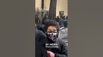 🇬🇪 Protesters try to enter presidential palace in Georgia