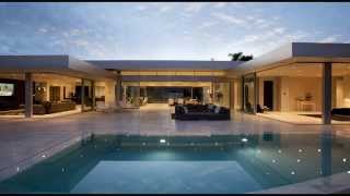 Carla ridge is one of great dream houses in beverly hills, california
which was designed by mcclean design. the villa has challenge for
architects is...