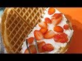 생딸기 생크림 와플 / Fresh strawberry fresh cream waffle, ワッフル / Korean Itaewon street food , k-food