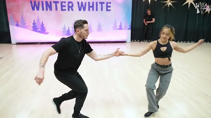 Winter White 2022 - Pro Show Saturday - Thibault a...