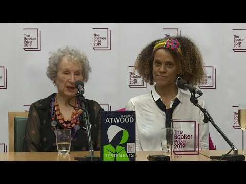 Video: ¿Margaret atwood ganó el premio nobel?
