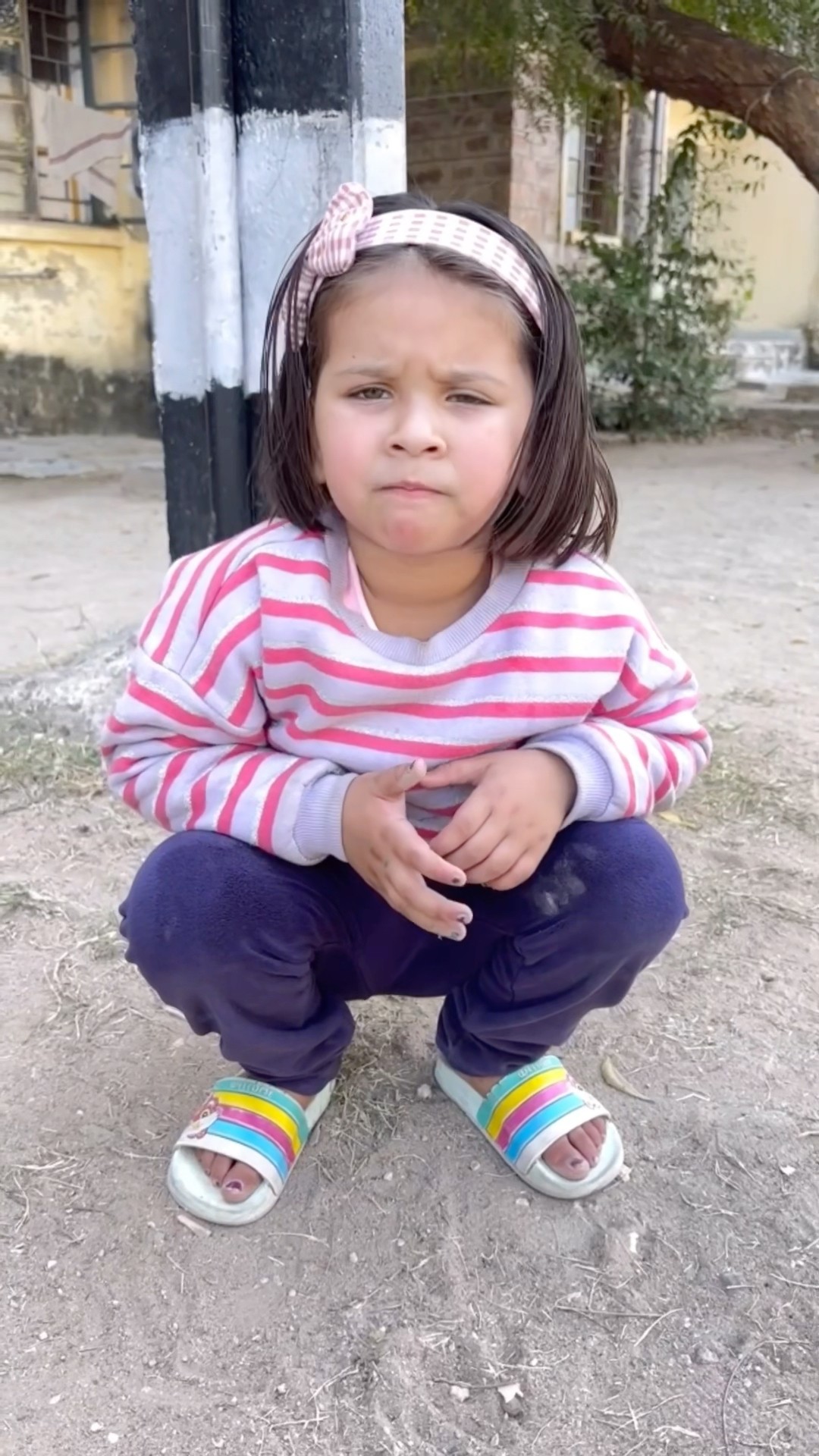 Vedika ne mitti khai ?