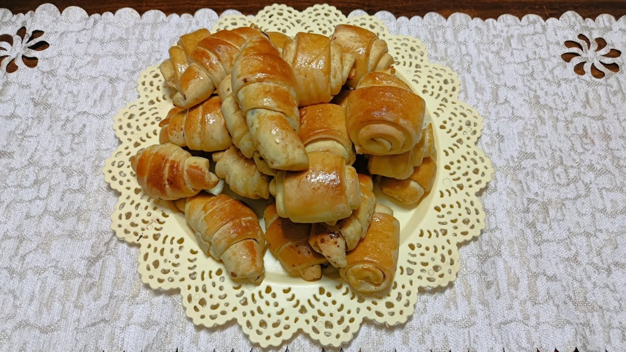 حضري كوبايه الشاي وتعالي نعمل احلى كرواسون باتيه من عجينه واحده 💯🔔👍