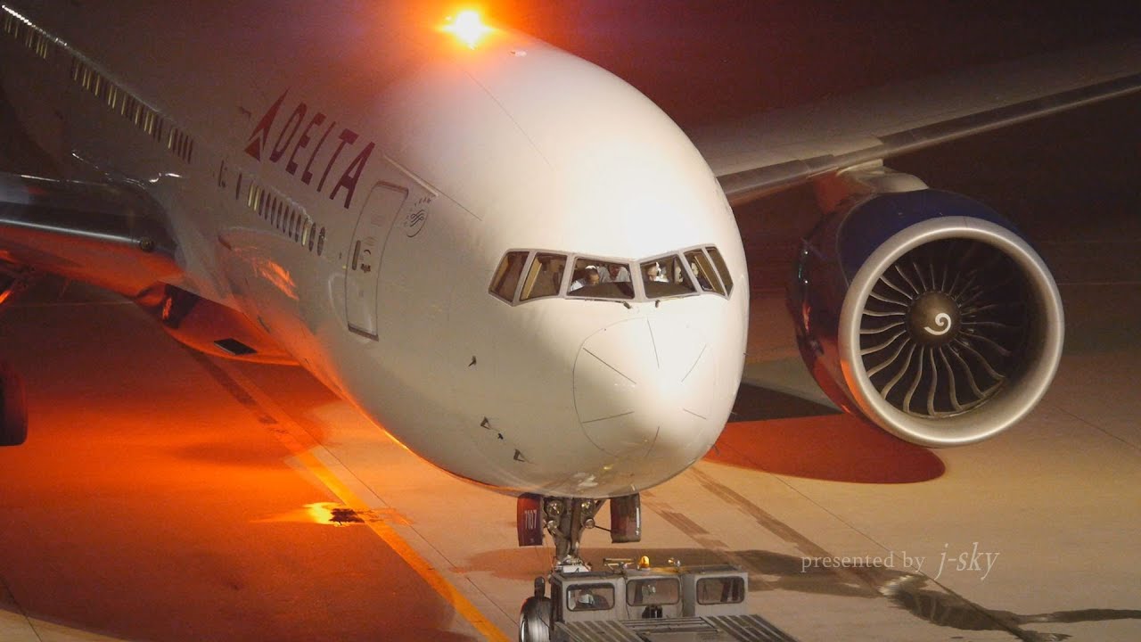 Live] Delta Air Lines 777-200LR at NRT/RJAA - YouTube