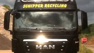 MAN
