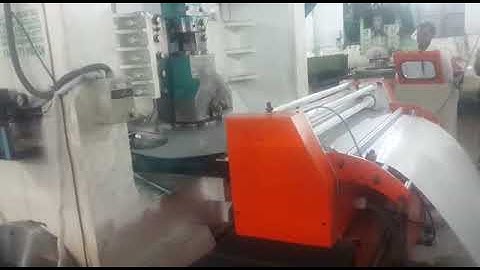 Zig Zag NC Servo Coil Feeder: Circle Cutting Line on Deep Throat Press