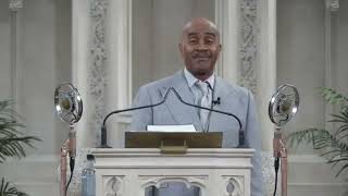 Gino Jennings Tries To Explain The Son Of Man?