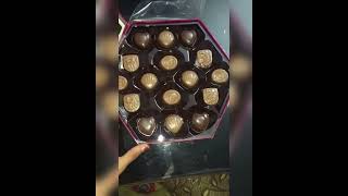 Unboxing Godiva masterpieces chocolate 🍫