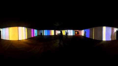 Olafur Eliasson, I only see things when I move, 2004