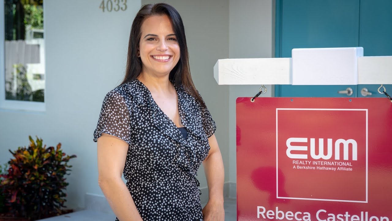 REAL ESTATE SIGN LIGHT TESTIMONIAL & REVIEW-- Rebeca Castellon