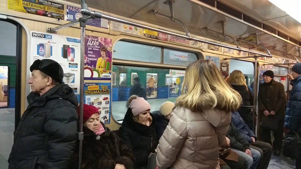 81-714.5 #0581 в составе поезда 0190-0191, перегон ст.Площадь Конституции-ст.Индустриальная, Харьков