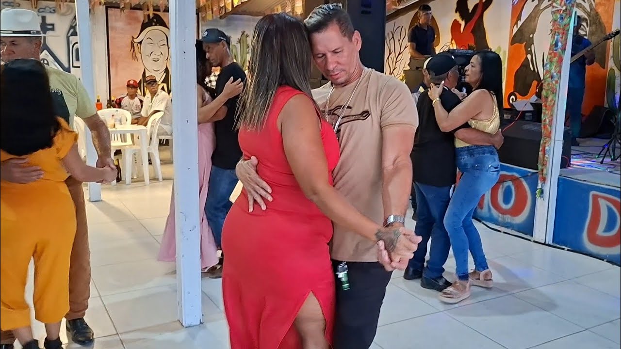🪗 FORRÓ DANADO DE BOM PRA QUEM GOSTA DE DANCAR RANCHO DO VAN EM ARAPIRACA ALAGOAS BRASIL 