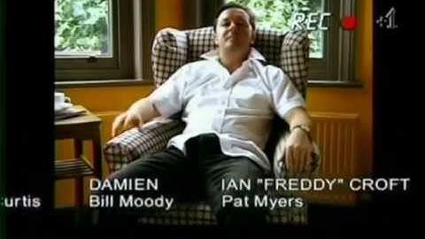 Ricky Gervais Space oddity, Chris Hadfield, Bowie