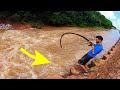 BATTLING THE GIANT CREEK CREATURE!! (INSANE)