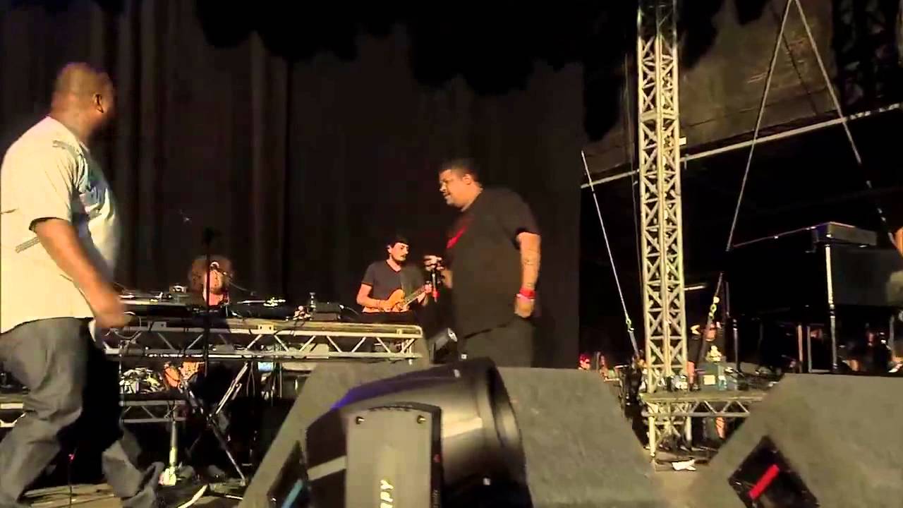 De La Soul A Roller Skating Jam Named Saturdays ( Live ) YouTube